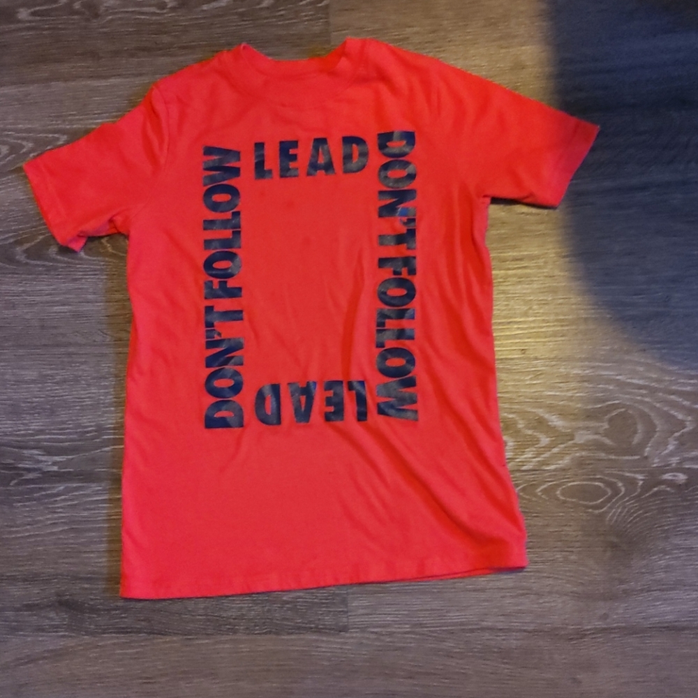 Xersion kids shirt